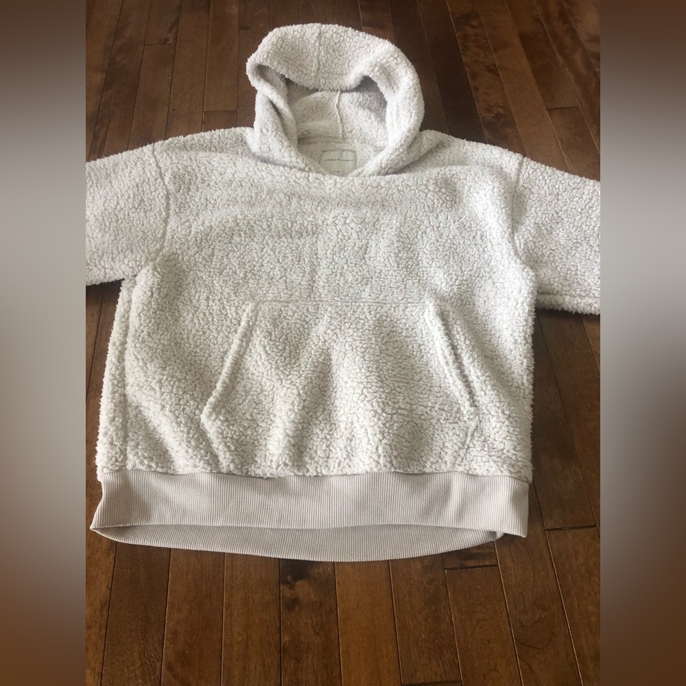 American Eagle hooded sweatshirt
